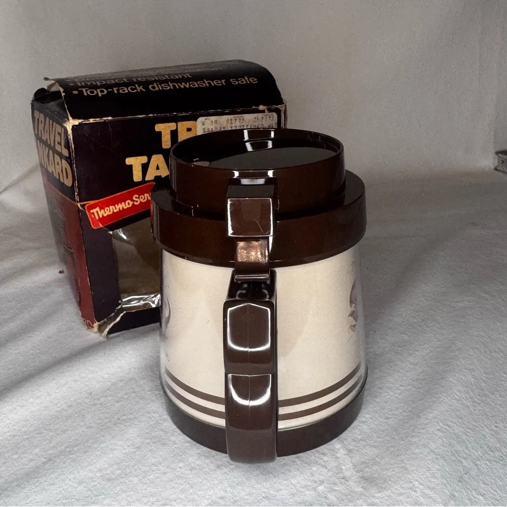 Travel Tankard Insulated Mug in Brown with Game Bird Design
